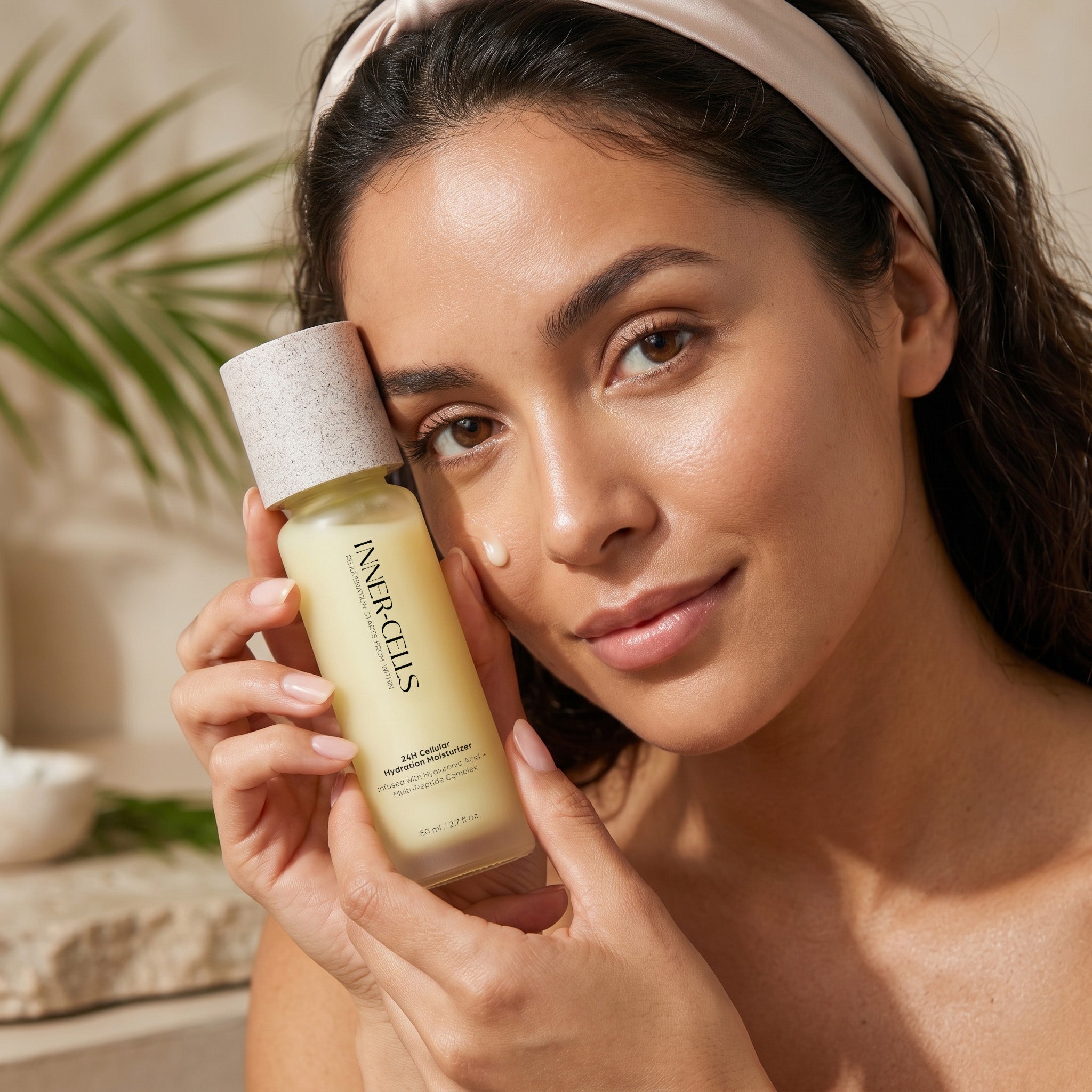 24H Hydration Moisturizer Infused with Hyaluronic Acid + Multi-Peptide Complex